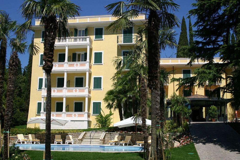 Villa Sofia Hotel Гардоне-Рив'єра Екстер'єр фото