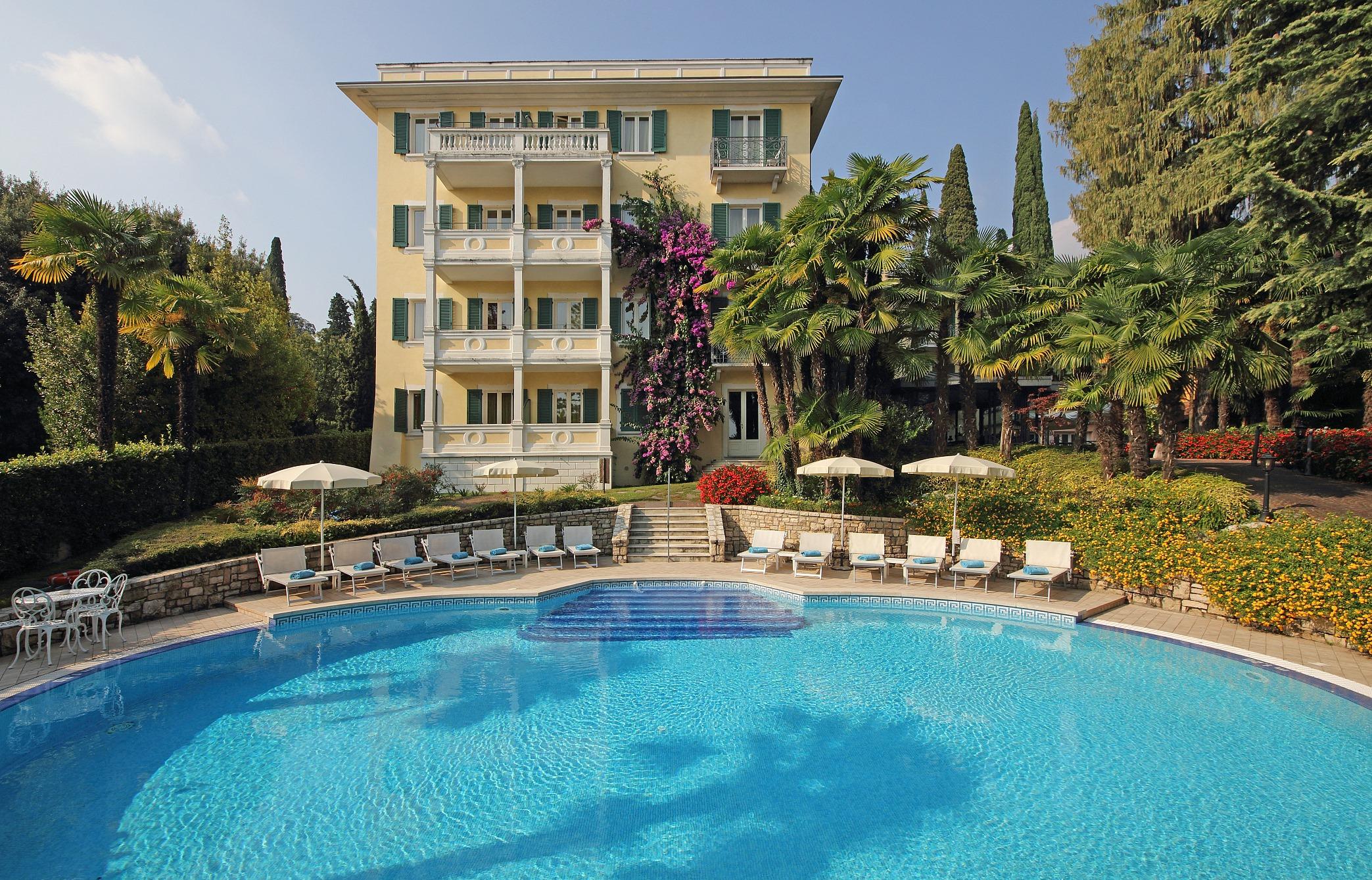 Villa Sofia Hotel Гардоне-Рив'єра Екстер'єр фото