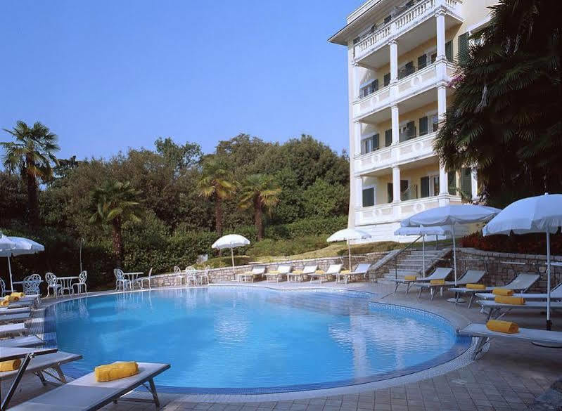 Villa Sofia Hotel Гардоне-Рив'єра Екстер'єр фото